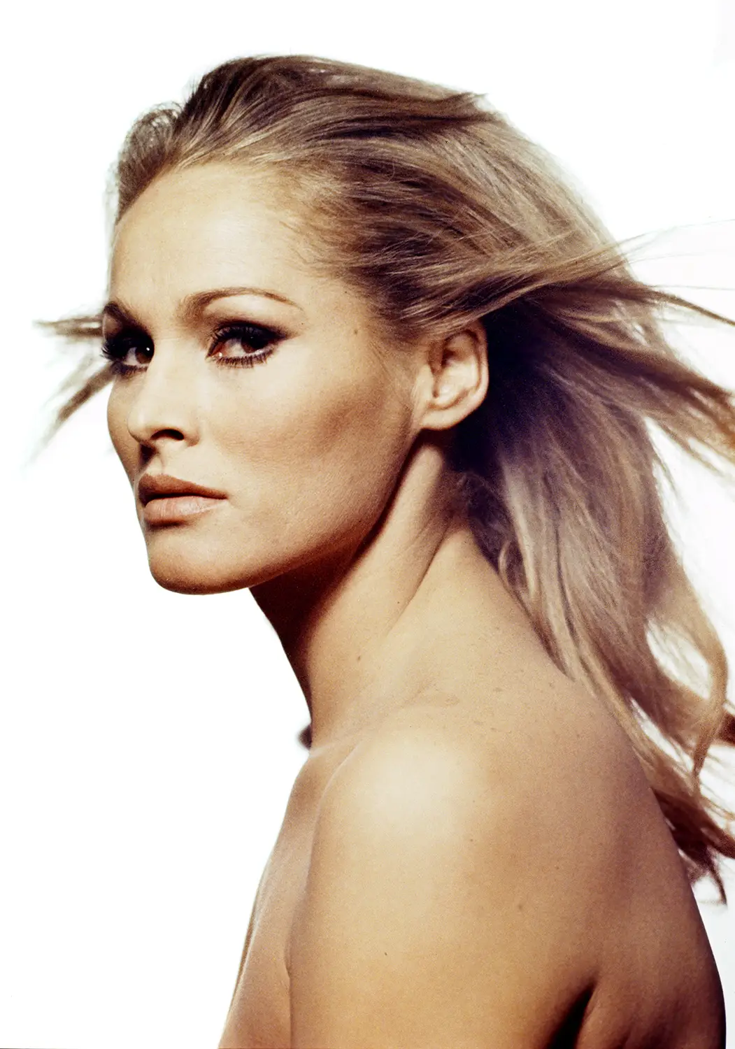 Ursula Andress - 1967 - The Duffy Archive